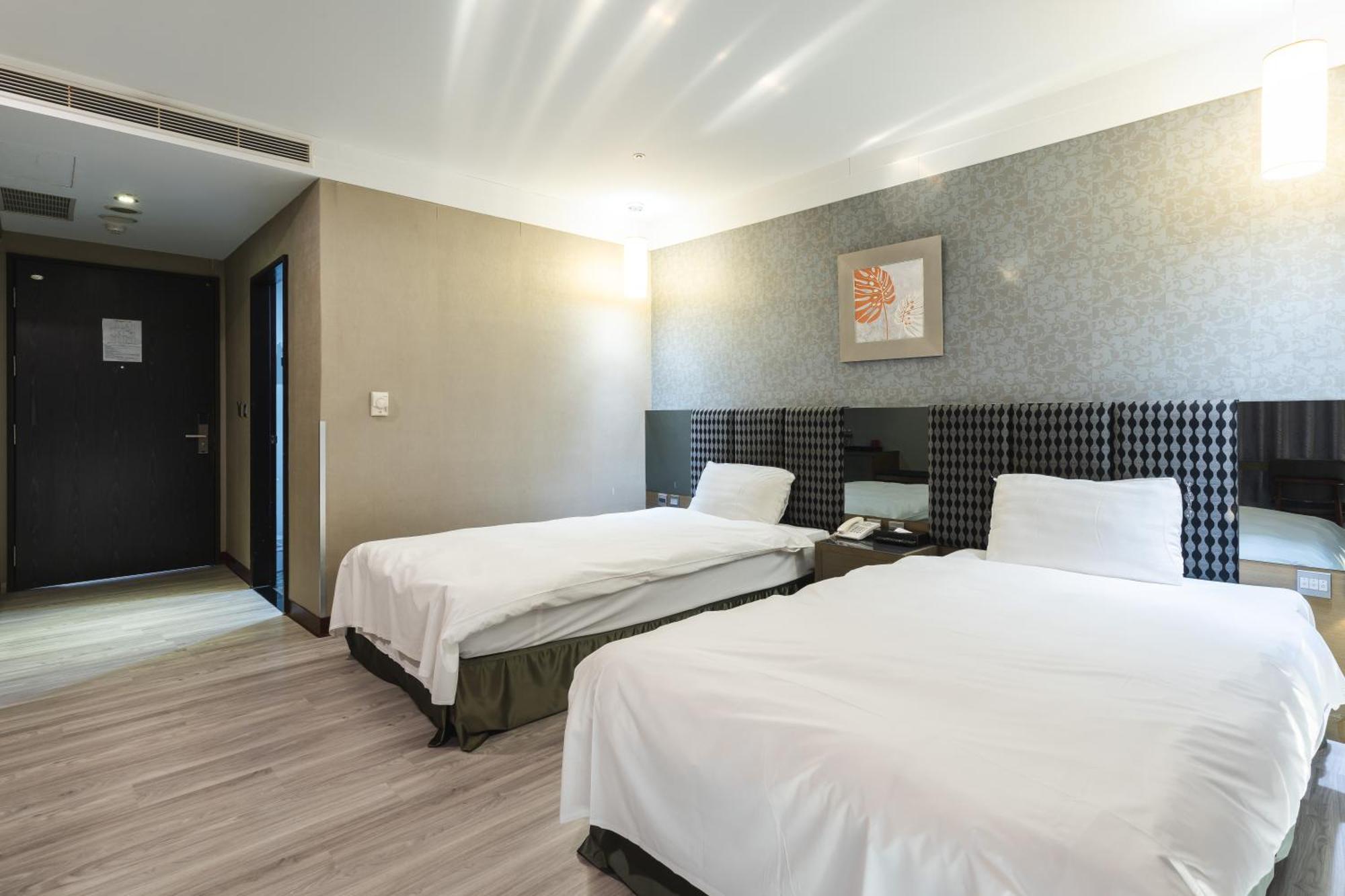 Shianghu Boutique Hotel Chiayi City Exterior photo